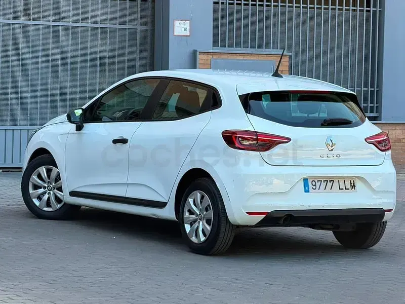 Usado Renault Clio V Business 85 CV (62 kW) 2020 Blanco Berlina