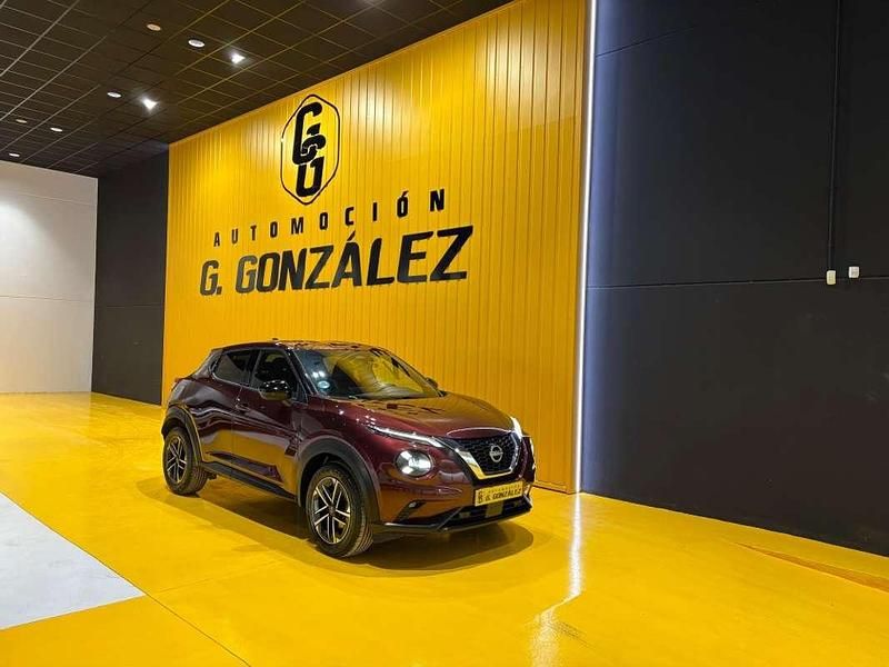 Burdeos Usado 2024 Nissan Juke N-Connecta SUV | 18.900 € (Precio justo) - Imagen 1/4