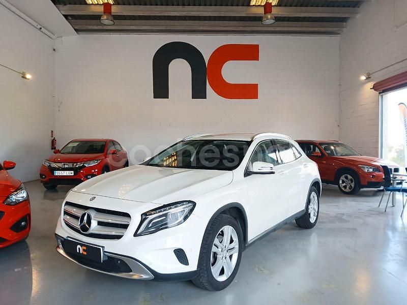 Blanco Usado 2016 Mercedes GLA220 Urban SUV | 19.900 € (Buen precio) - Imagen 1/4