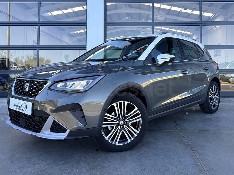 Usado Seat Arona Xperience 116 CV (85 kW) 2025 Verde SUV