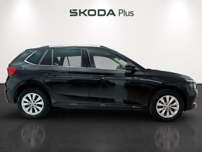 Usado Skoda Kamiq Ambition 110 CV (80 kW) 2022 Negro SUV