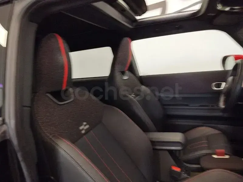 Usado Mini John Cooper Works 231 CV (169 kW) 2025 Negro Utilitario