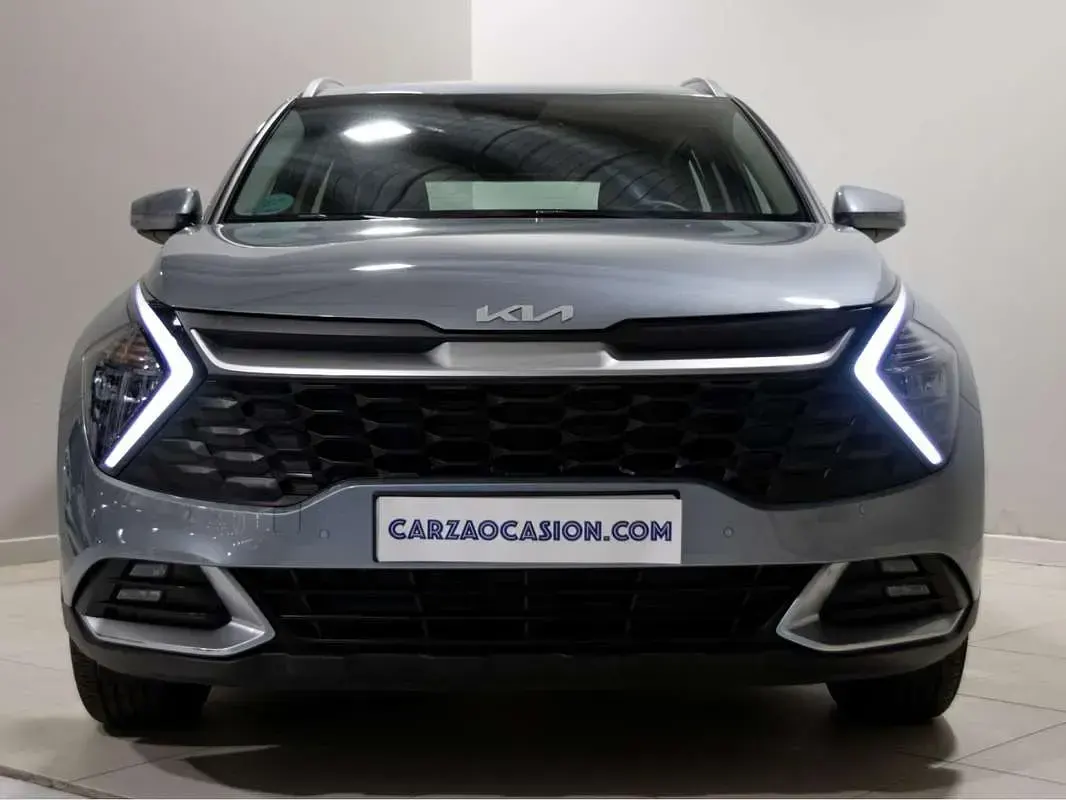 Usado Kia Sportage 150 CV (110 kW) 2022 Plateado SUV