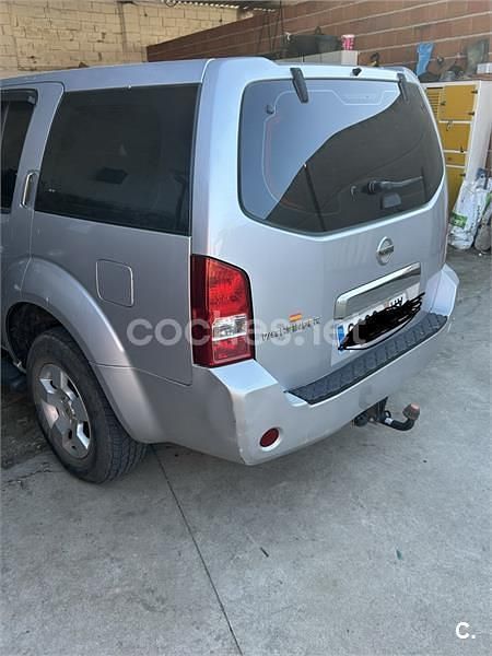 Usado Nissan Pathfinder XE 171 CV (125 kW) 2009 Gris / plata SUV