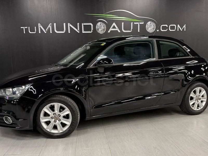 Usado Audi A1 Attraction 86 CV (63 kW) 2013 Negro Utilitario
