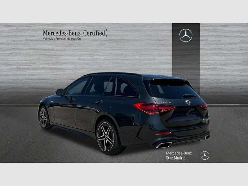 Usado Mercedes C300e 313 CV (230 kW) 2025 Gris Familiar
