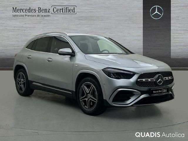 Usado Mercedes GLA250 AMG line 218 CV (160 kW) 2026 Plata hightech SUV