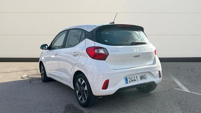 Usado Hyundai i10 67 CV (49 kW) 2024 Blanco Utilitario