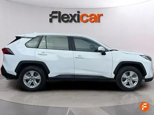 Używany Toyota RAV4 Hybrid Business Edition 222 KM (163 kW) 2020 Biały SUV