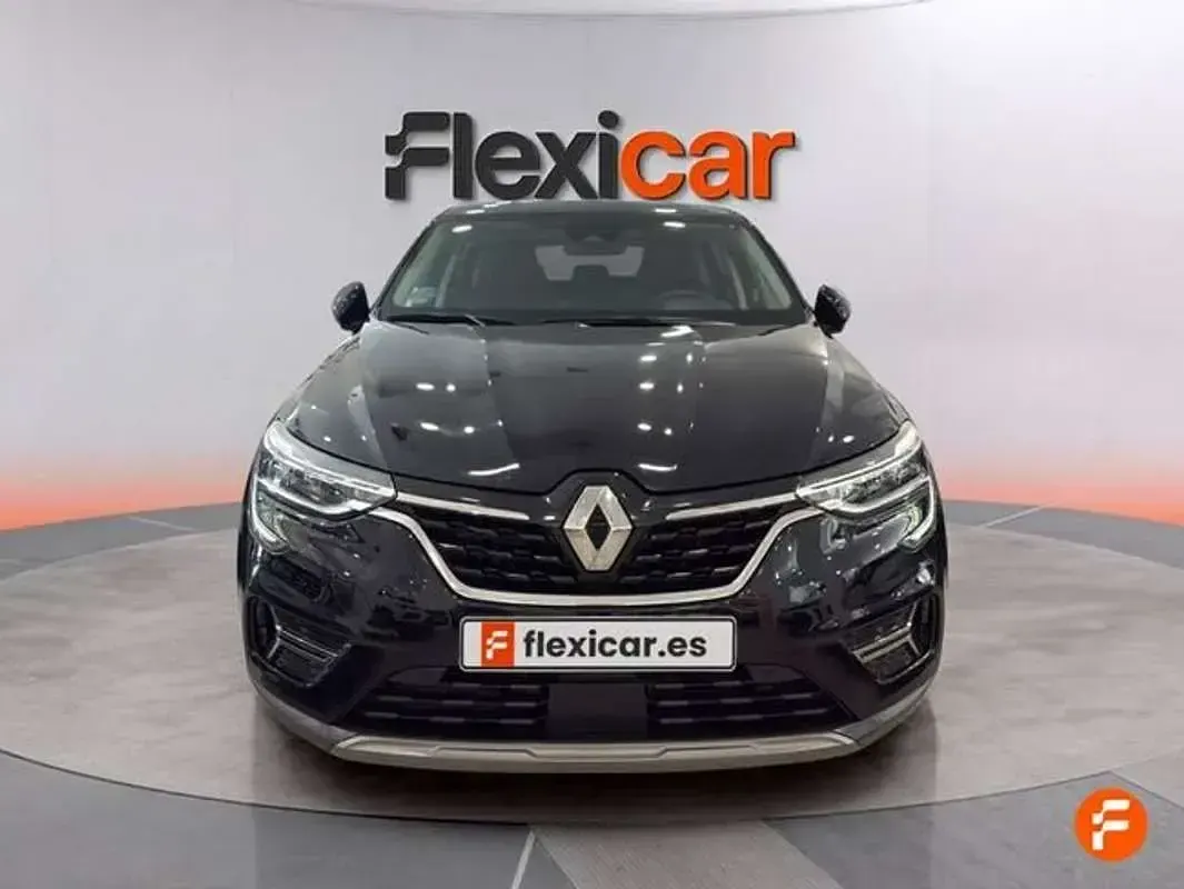 Usado Renault Arkana Intens 140 CV (102 kW) 2021 Negro SUV