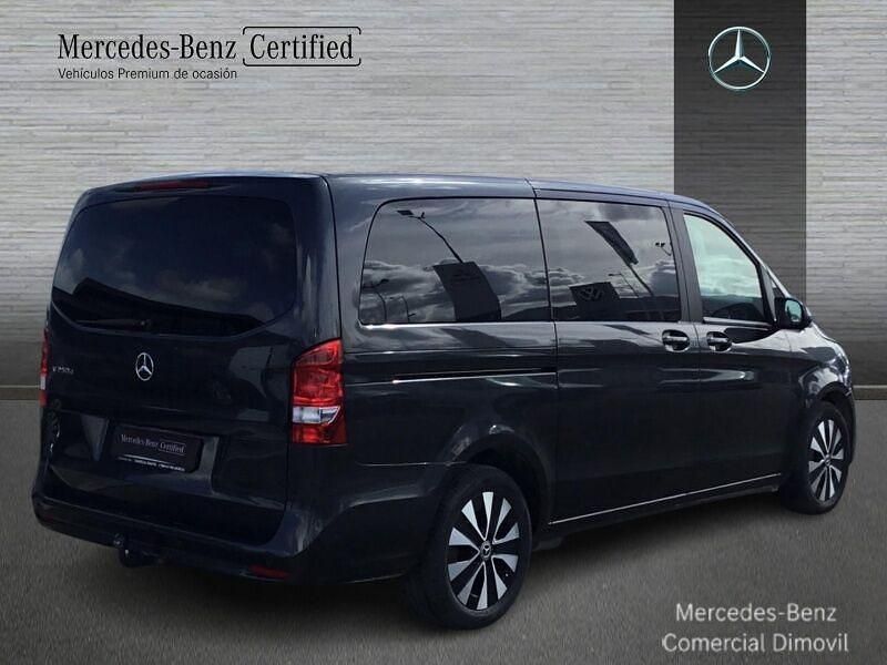 Usado Mercedes V250 190 CV (139 kW) 2023 Gris Monovolumen
