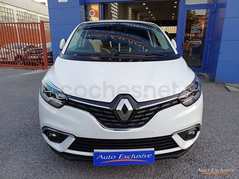 Usado Renault Grand Scénic IV Zen 150 CV (110 kW) 2019 Blanco Monovolumen