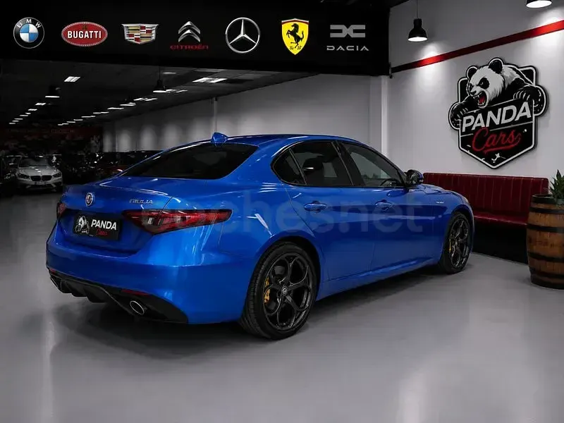Usado Alfa Romeo Giulia Veloce 210 CV (154 kW) 2019 Azul Berlina