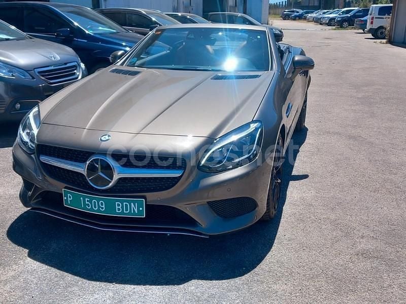 Gris / plata Usado 2016 Mercedes SLC250 Descapotable | 29.000 € - Imagen 1/4