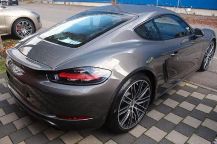 Usado Porsche 718 299 CV (219 kW) 2019 Gris claro metalizado Coupe