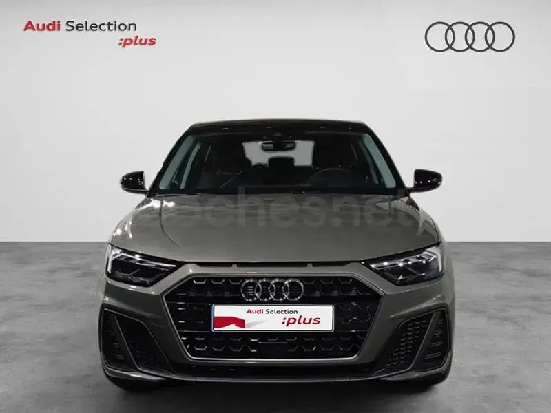 Usado Audi A1 Sportback 116 CV (85 kW) 2025 Gris / plata Utilitario