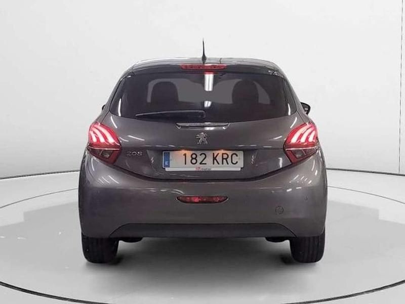 Usado Peugeot 208 Signature Sky 82 CV (60 kW) 2018 Gris Utilitario