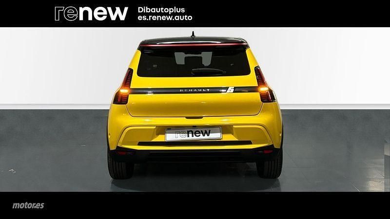 Usado Renault 5 E-Tech Techno 110 kW (150 CV) 2025 Berlina