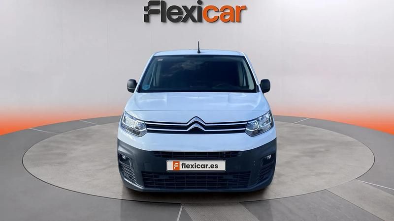 Usado Citroën Berlingo Live 102 CV (75 kW) 2021 Blanco Monovolumen
