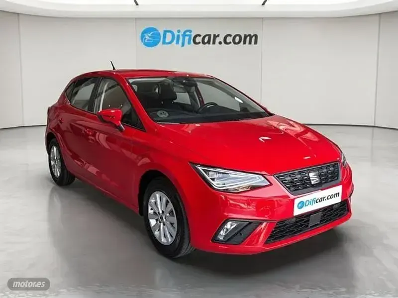 Usado Seat Ibiza Style 110 CV (80 kW) 2024 Rojo Utilitario