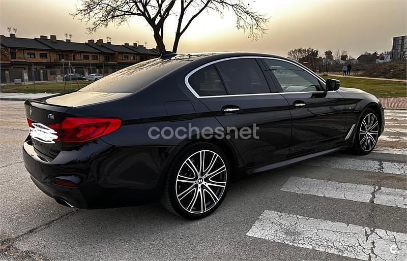Usado BMW 530 Comfort Edition 258 CV (189 kW) 2017 Negro Berlina