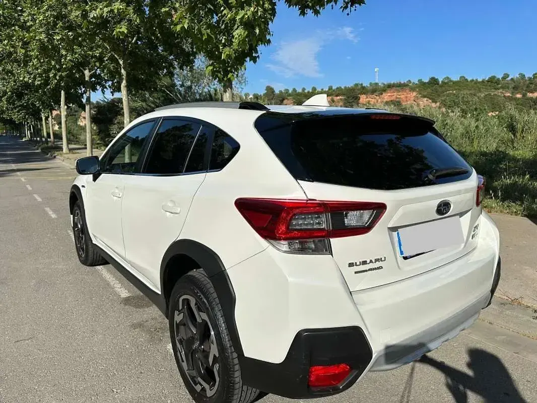 Usado Subaru XV Sport 151 CV (111 kW) 2022 Blanco SUV