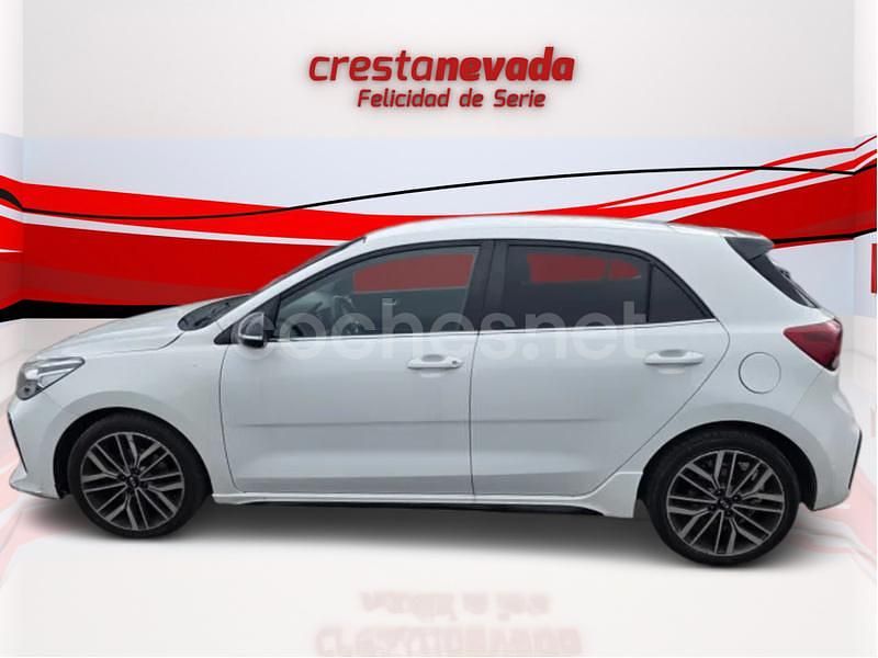 Usado Kia Rio GT-Line 100 CV (73 kW) 2018 Blanco Berlina