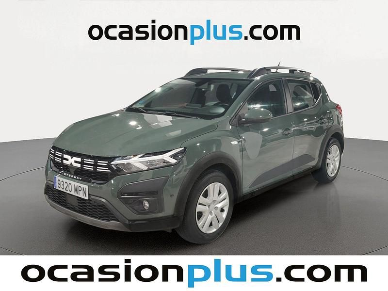 Usado Dacia Sandero Expression 101 HP (74 kW) 2024 Verde SUV