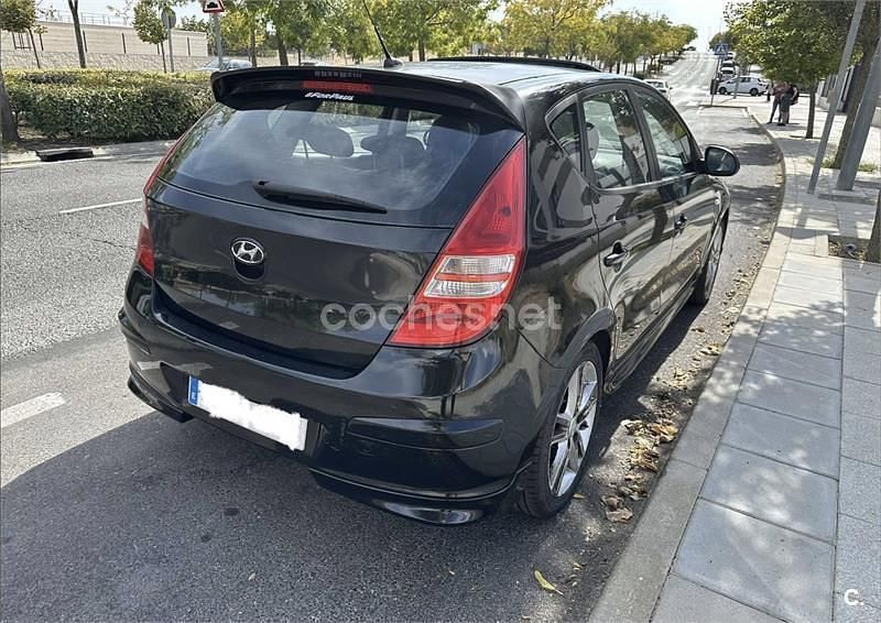 Brugt Hyundai i30 Premium 140 HK (102 kW) 2008 Sort Sedan