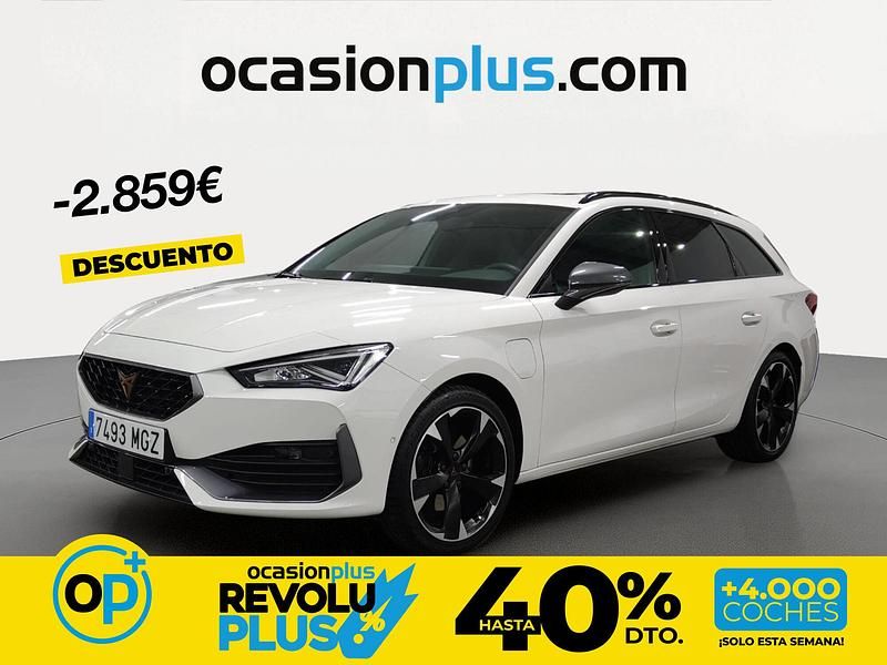 Usado Cupra Leon 204 CV (150 kW) 2023 Blanco Familiar