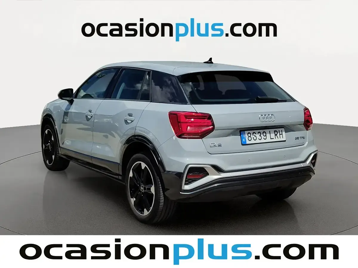 Usado Audi Q2 S-Line 150 CV (110 kW) 2021 Gris SUV