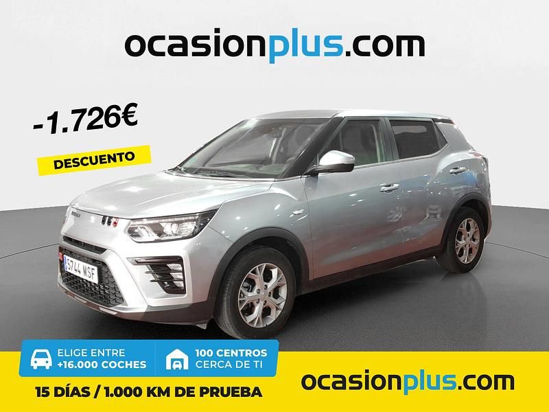 Gris Usado 2024 Ssangyong (KGM) Tivoli SUV | 18.990 € (Un poco caro) - Imagen 1/4