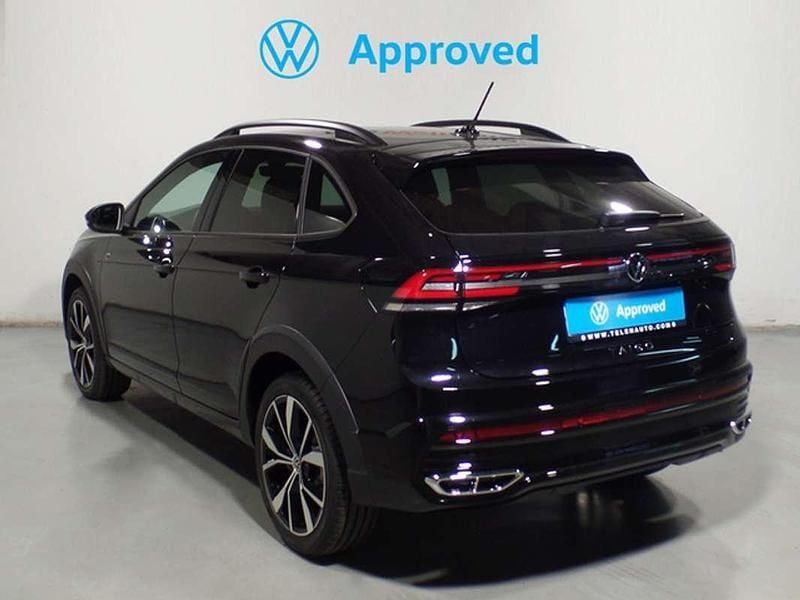 Usado VW Taigo R-line 116 CV (85 kW) 2024 Negro SUV