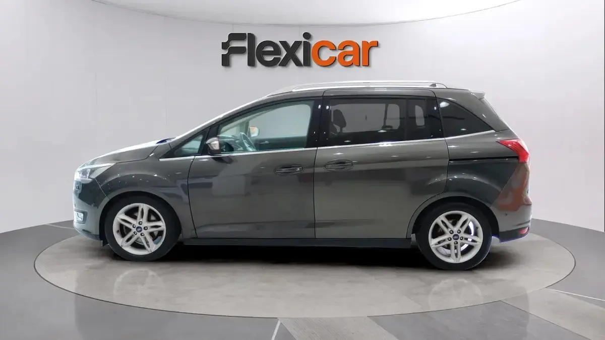 Usado Ford Grand C-Max Trend+ 125 CV (91 kW) 2017 Gris Monovolumen