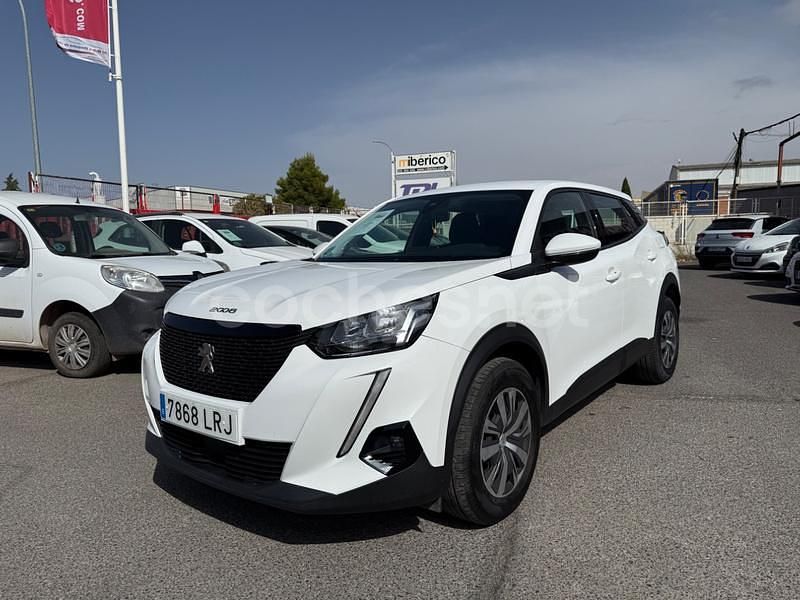 Usado Peugeot 2008 Active 110 CV (80 kW) 2021 Blanco SUV