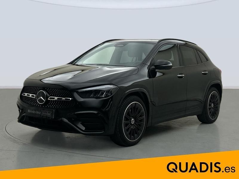 Negro Usado 2025 Mercedes GLA200 AMG line SUV | 46.900 € (Caro) - Imagen 1/4