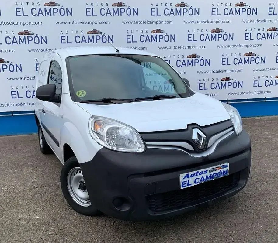 Usado Renault Kangoo 95 CV (69 kW) 2021 Blanco Monovolumen