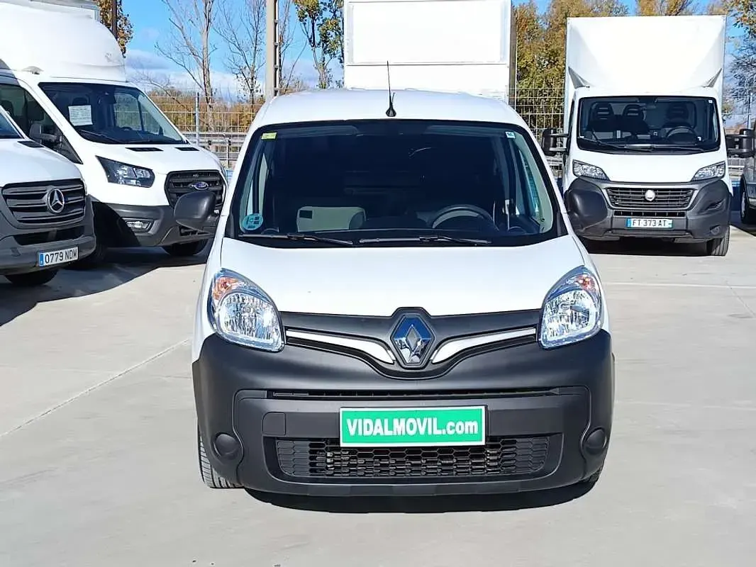 Usado Renault Kangoo 80 CV (58 kW) 2020 Blanco Monovolumen