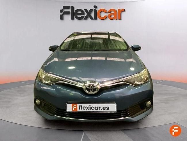 Usado Toyota Auris Active 116 CV (85 kW) 2016 Azul Berlina