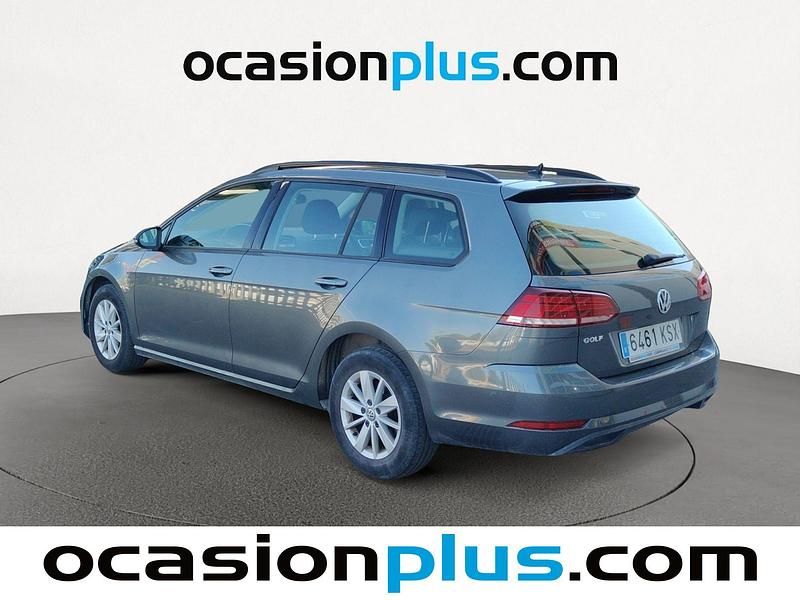 Usado VW Golf Sportsvan Business 115 CV (84 kW) 2019 Gris Monovolumen