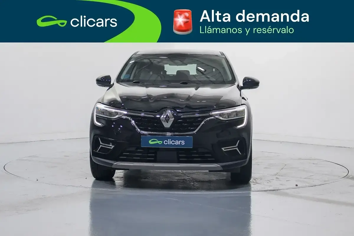Usado Renault Arkana Intens 94 CV (69 kW) 2022 Negro SUV