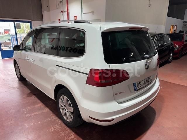 Usado VW Sharan Advance 140 CV (102 kW) 2014 Blanco Monovolumen