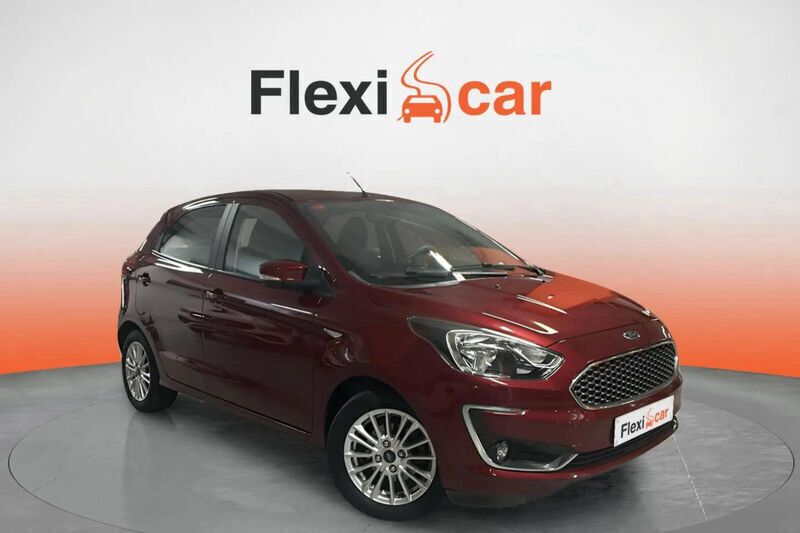 Rojo Usado 2018 Ford Ka Plus Ultimate Utilitario | 9490 € (Precio justo) - Imagen 1/4
