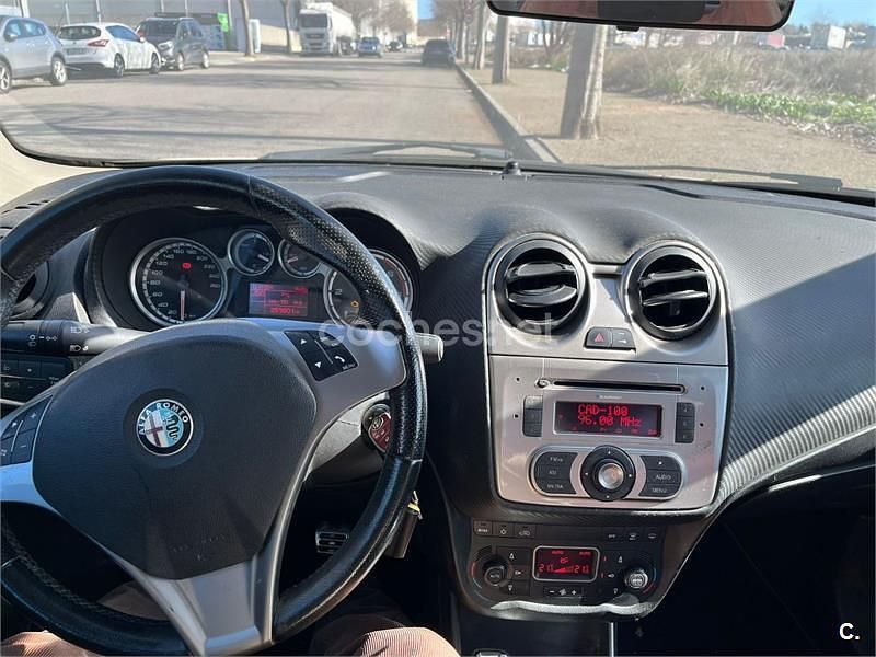 Usado Alfa Romeo MiTo Distinctive 120 CV (88 kW) 2009 Blanco Utilitario