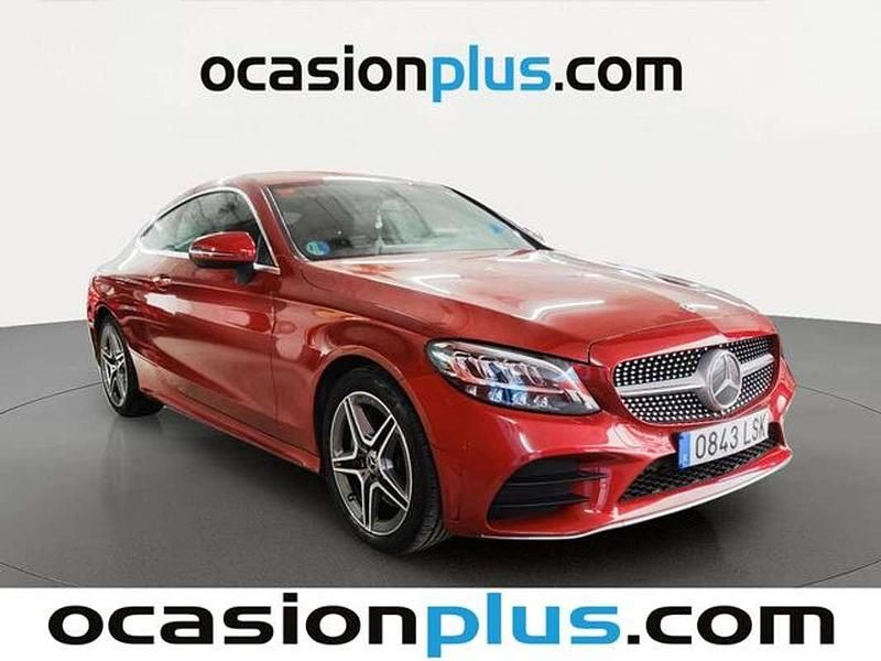 Usado Mercedes C300 AMG 258 CV (189 kW) 2021 Rojo Coupe