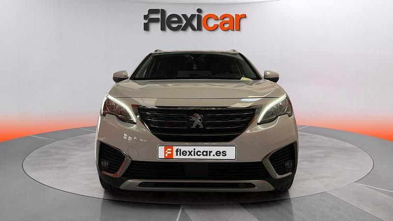 Usado Peugeot 5008 Allure 165 CV (121 kW) 2018 Blanco Monovolumen