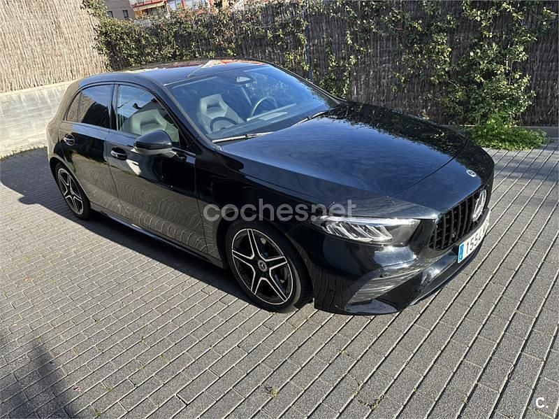 Usado Mercedes A180 136 CV (100 kW) 2023 Negro Berlina