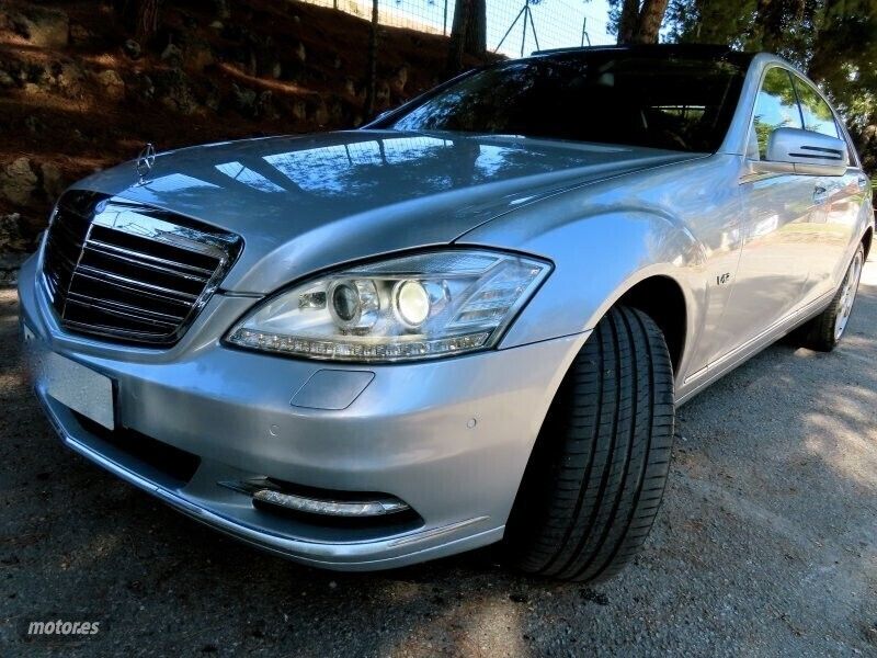 Usado Mercedes S600L AMG 517 CV (380 kW) 2010 Plateado Berlina