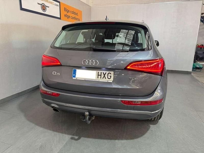Usado Audi Q5 Attraction 150 CV (110 kW) 2014 Gris SUV