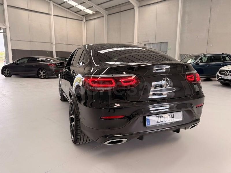 Używany Mercedes GLC300 245 KM (180 kW) 2021 Czarny Coupe